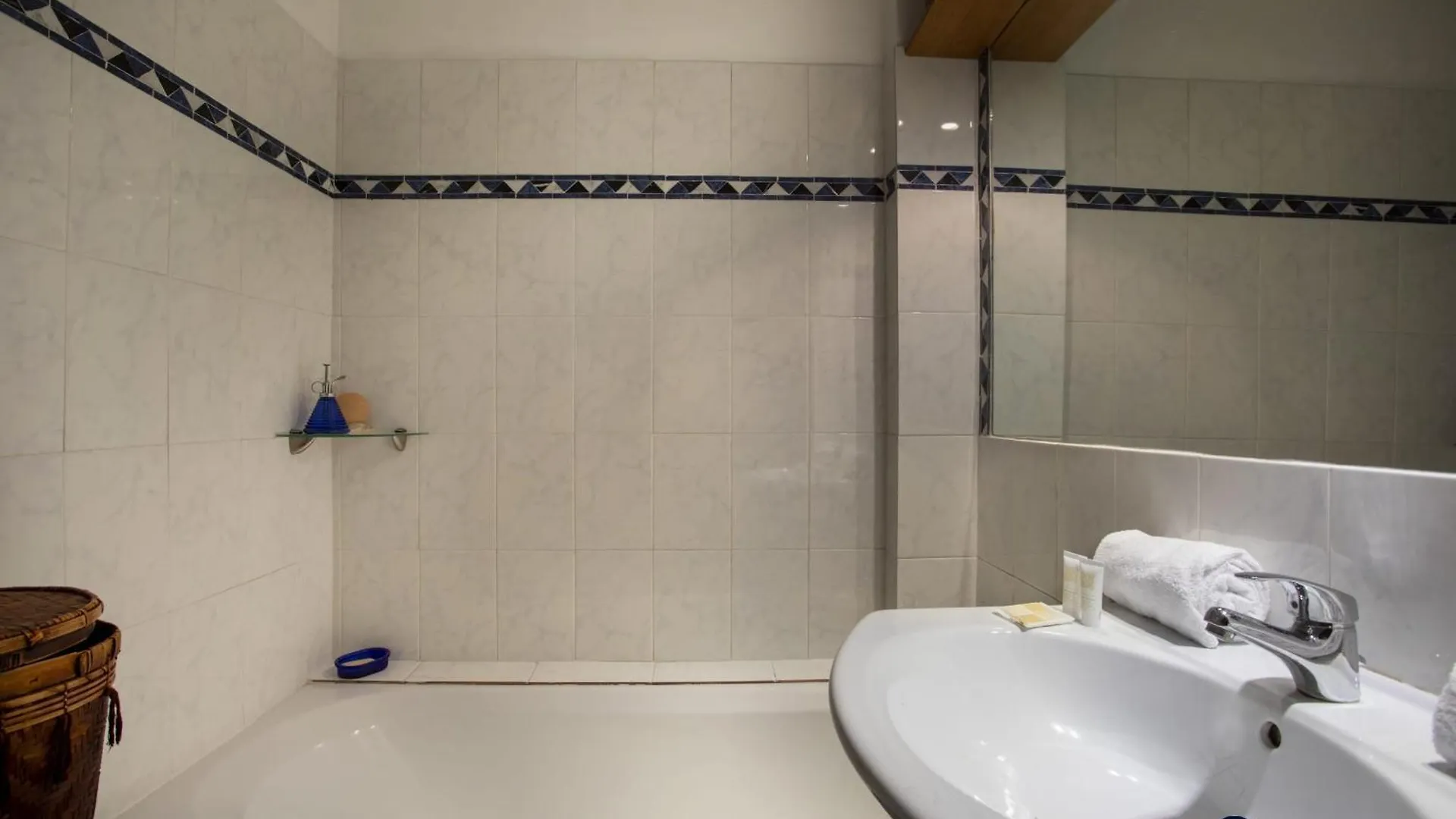 ניס Air-Conditioned Apartment In The Imperial Park