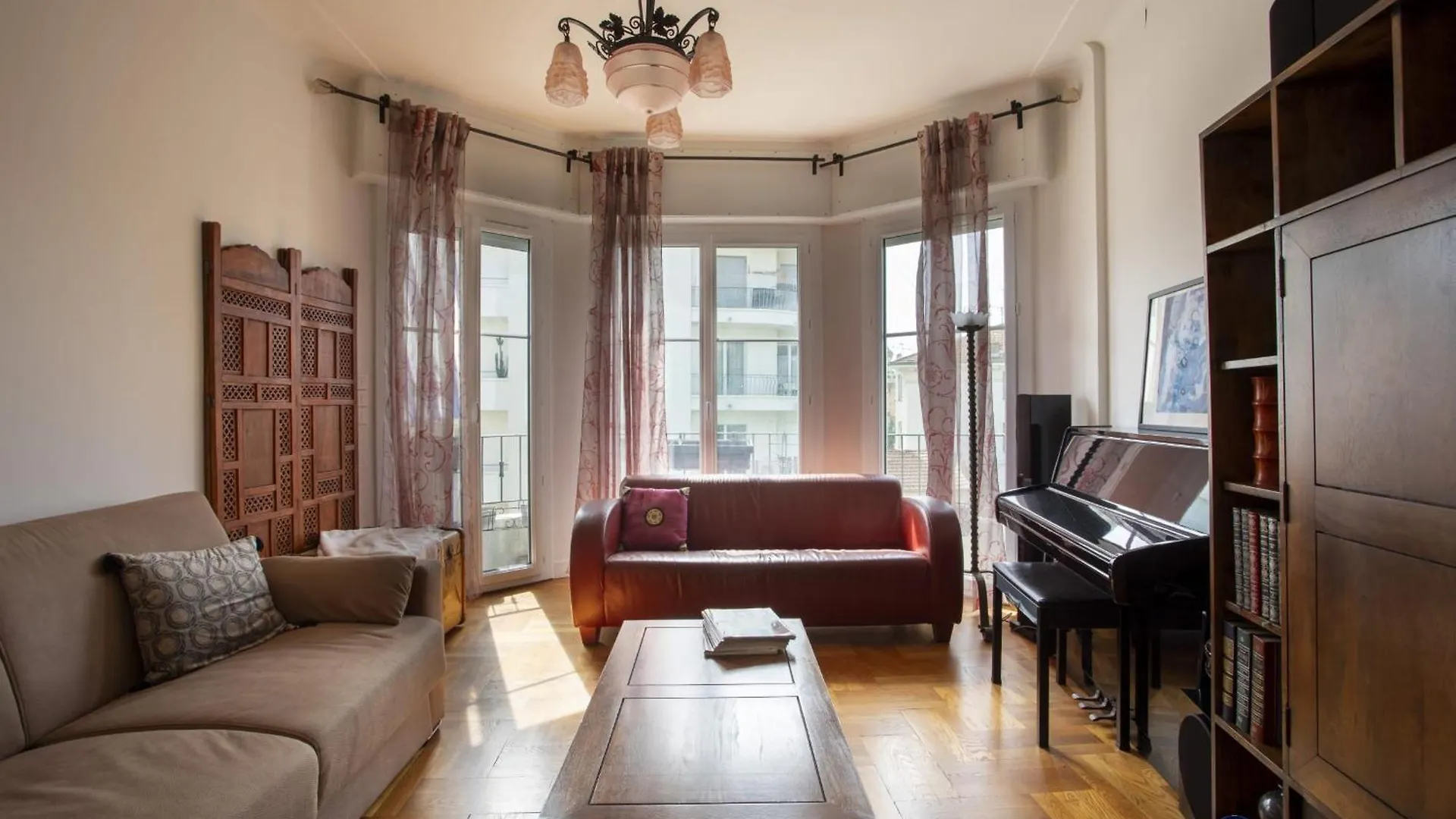 Air-Conditioned Apartment In The Imperial Park Nice